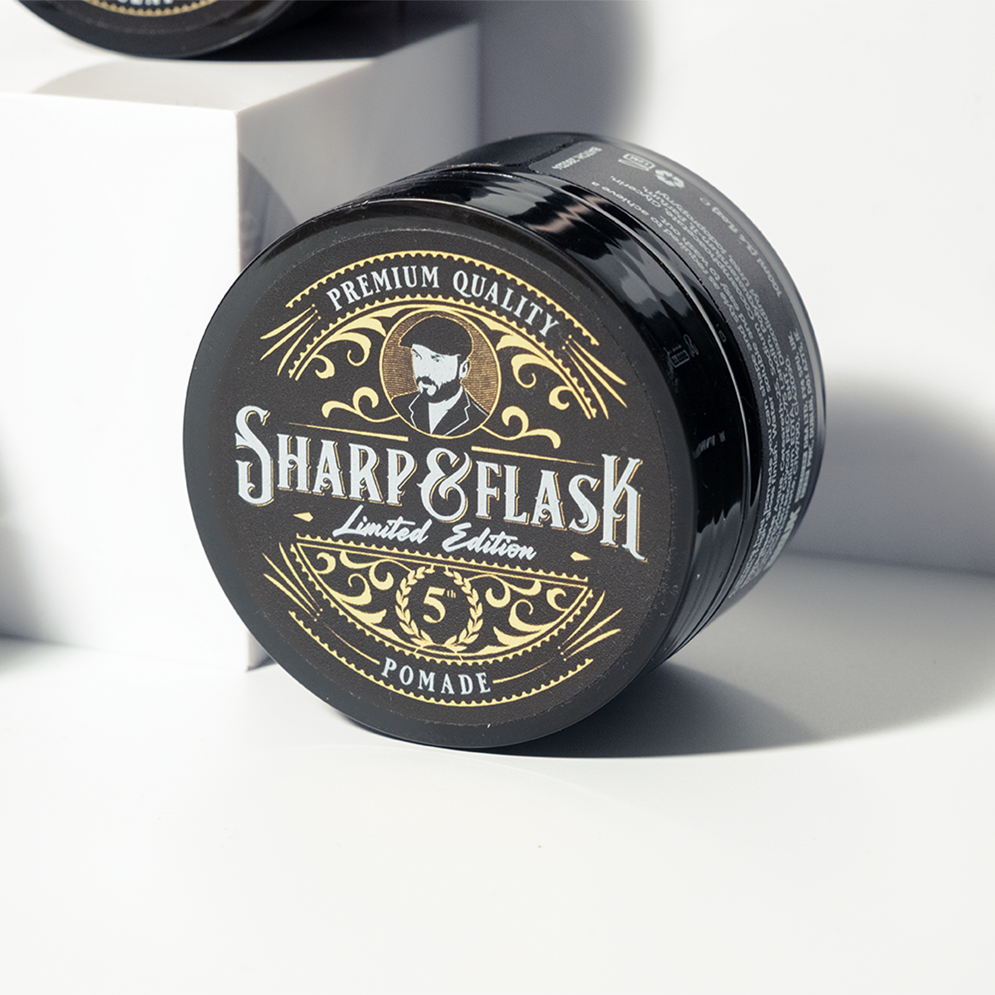 Sharp & Flask Pomade (100ml)